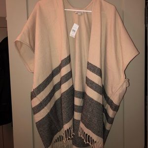 Loft Poncho/Wrap